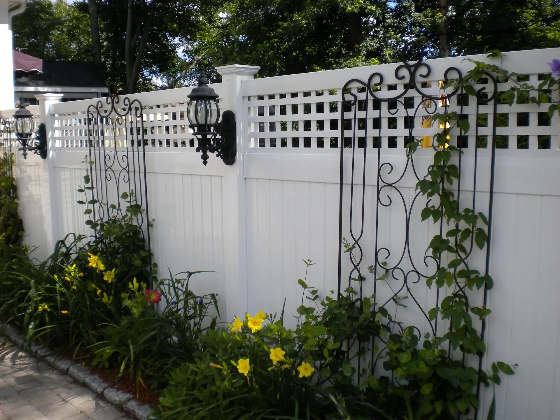 Salem fence installation in ma