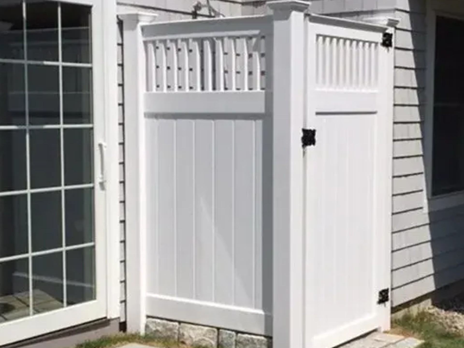 Vinyl Shower Enclosures fence installation in ma