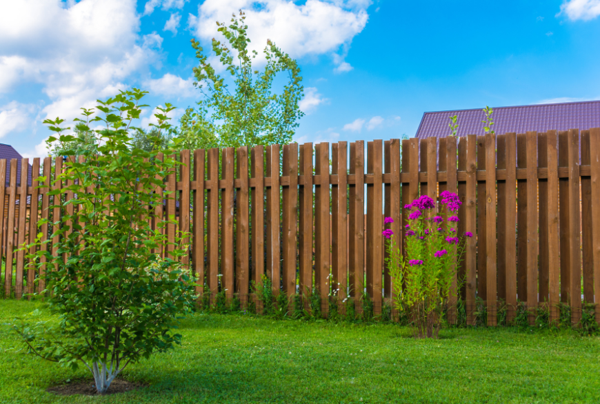 fence company in Bellingham or Buzzards Bay