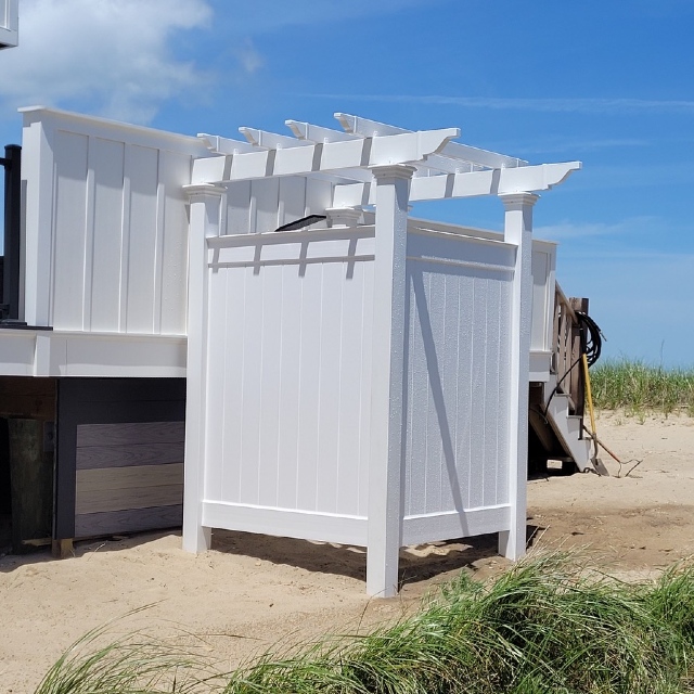 Outdoor Shower Enclosure