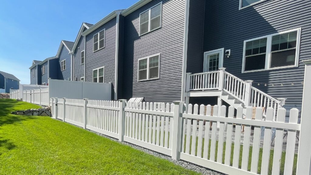 Fencing Contractor in Buzzards Bay, MA