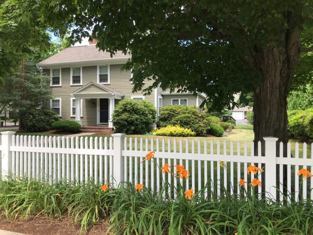 Fence Company, Massachusetts