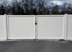 Fence builder